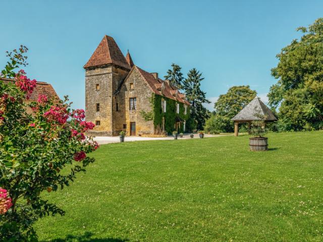 Demeure de prestige Marcillac Saint Quentin 19 pièces 585 m2