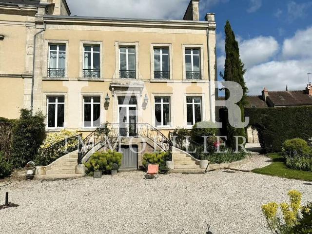 Demeure de prestige à vendre sur Alençon réf 13210