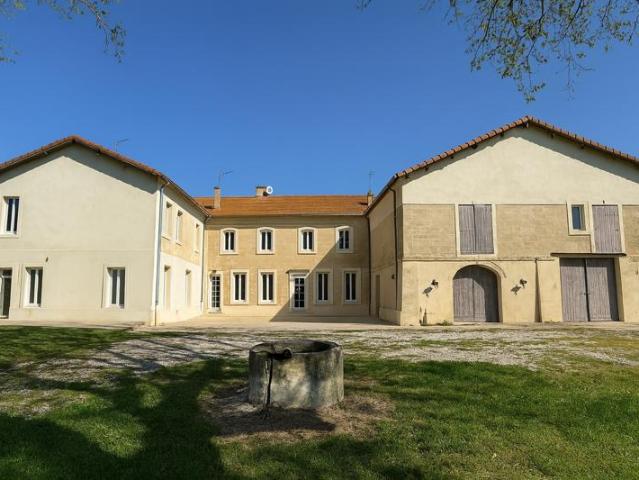 Demeure de prestige Arles 1200 m2