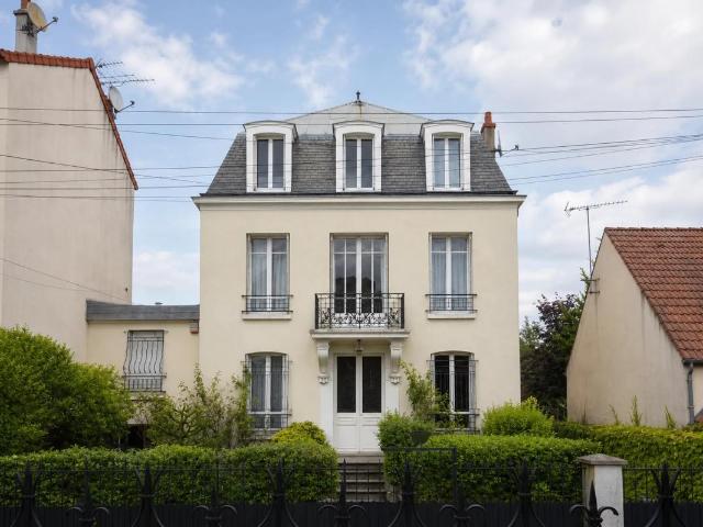 Demeure de 1870 de 336 m² à Argenteuil