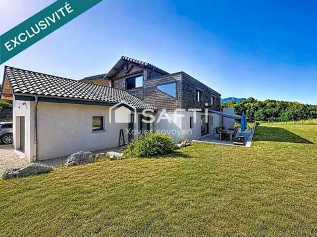 Demeure d'exception de 2021 T6 de 184m²