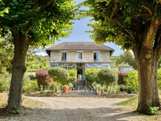 Demeure historique Giverny