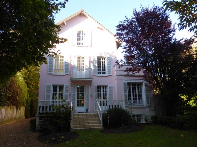 DEMEURE VAUCRESSON 9 pièces 192 m2