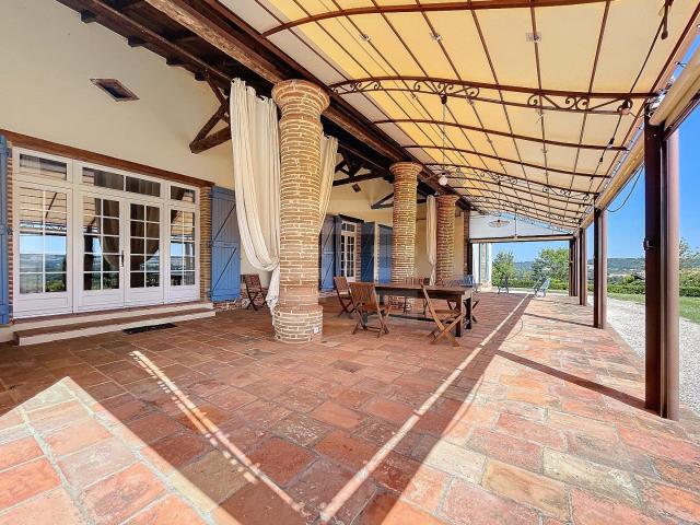 Demeure 286m² Lévignac