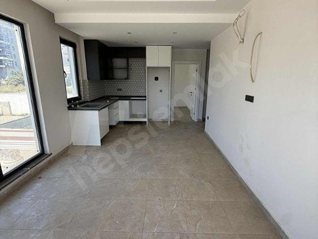 DEMİRTAŞ MAHALLESİNDE SATILIK 1+1 FUL DENİZ MANRALI DAİRE