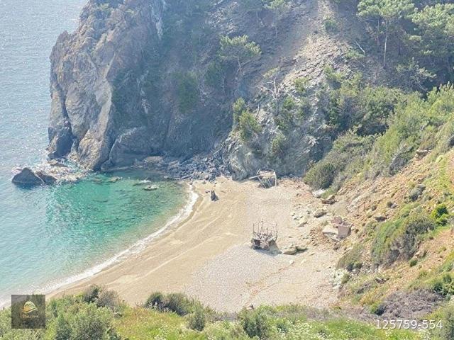 DEMİRÖREN'DE EŞSİZ DENİZ MANZARALI SATILIK TARLA