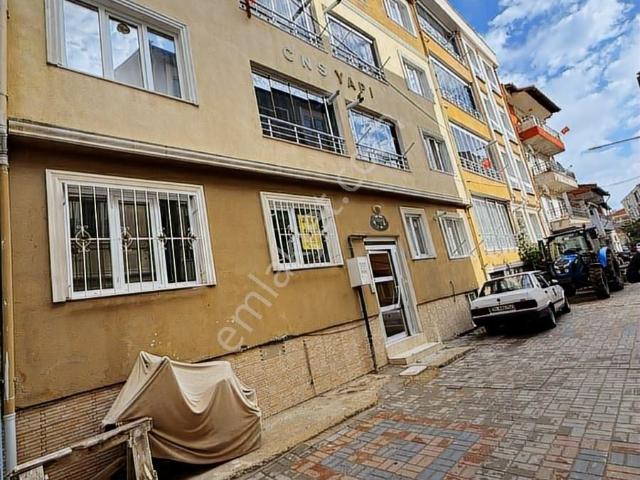 Demir Emlak Gayrimenkul Tekirdağ Şarköy Den Acil Satılık Daire
