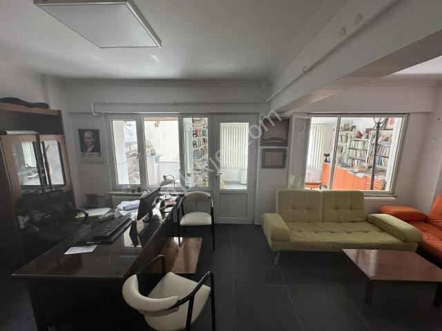 Demir Gyo Çarşıda 1+1 Kiralık Ofis Dükkan Mağaza