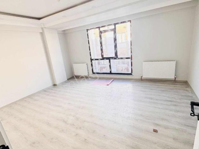 Demir İnşaattan Malkoçoğlu Mah Sıfır 2+1 105m² Orta Kat Daire