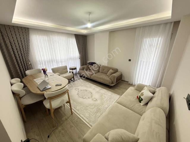 Demir İnşaattan Site İçerisinde Otoparklı 12.kat Daire