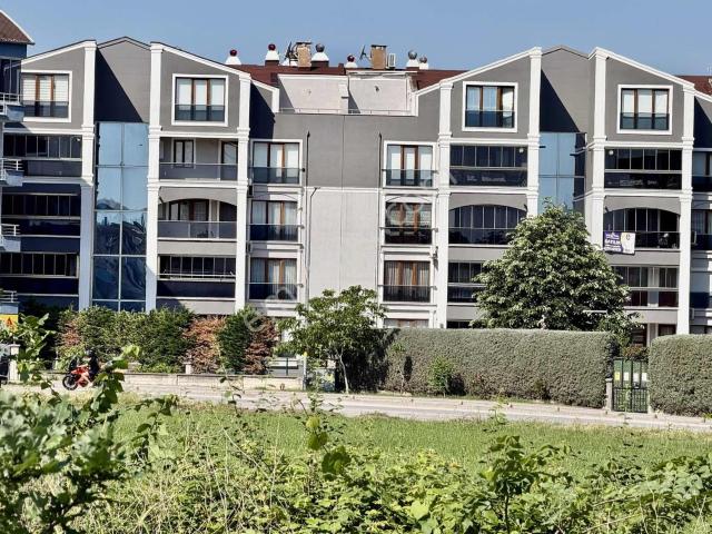 Demirci'de Aranan Bölgede Site İçi Yapılı Satılık 3+1