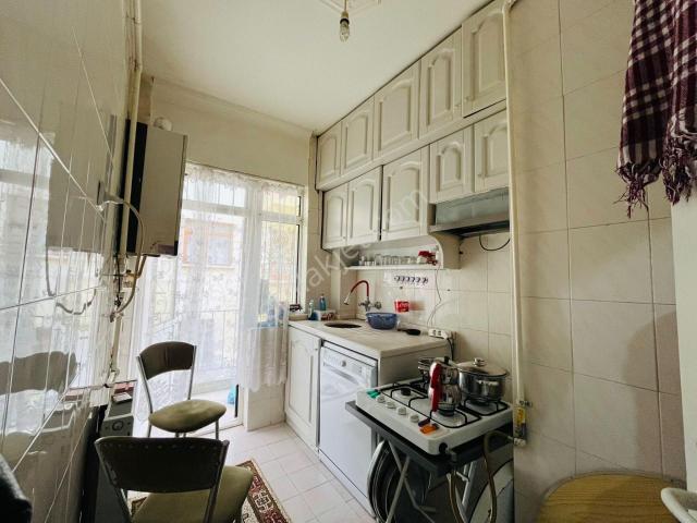 Demirkapı Sokak Da 3+1 Bağımsız 1.katta 115m² Daire
