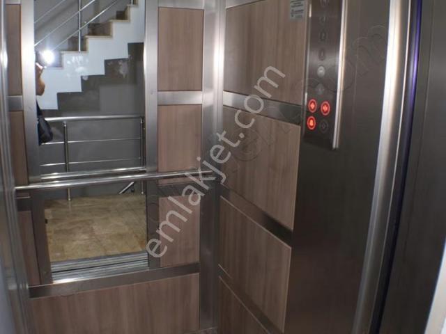 Demirköprü Diş Hastanesi Ve İzban Yanı Geniş 2+1 Daire
