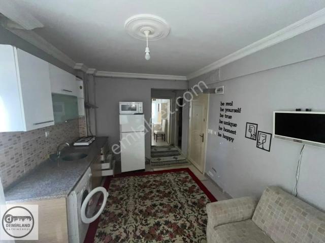 Demirland'dan Kiralık Yunus Emre'de Sbü'ne Yakın 1+1 Daire