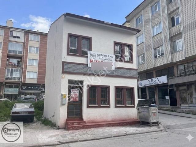 Demirland'dan Kiralık Merkezde 2 Katlı Sıfır İş Yeri ofis dükkan