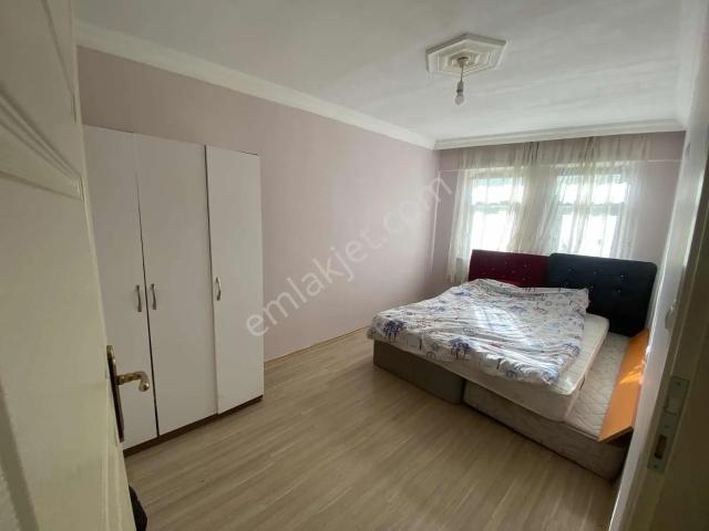 Demirland'dan Kiralık Saray Mahallesinde 1+1 Eşyalı Daire