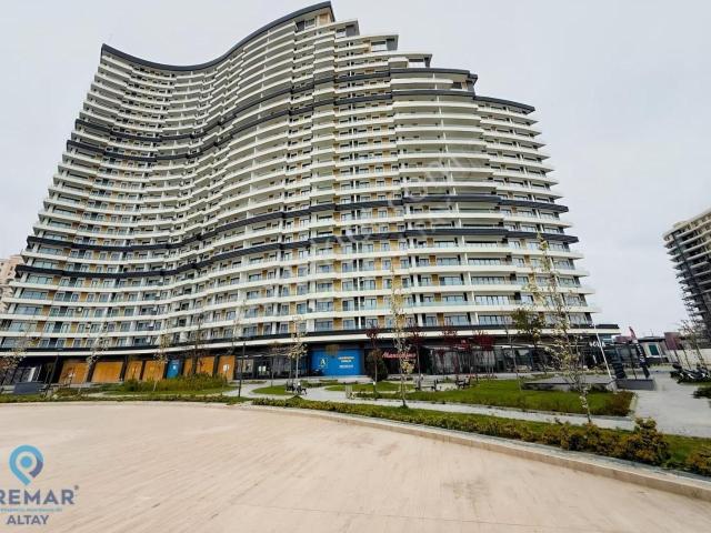 Demirlife Sitesinde Balkonlu Ara Kat 3+1 Satılık Daire