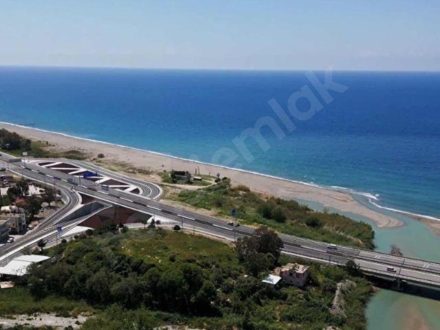 Demirtaş'da sahile 100mt TTA 2350m2