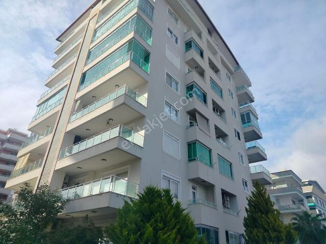 Denıze Cok Yakın Mahmutlar Dort Yol Kavsagonda Kıralık Esyalı Residans