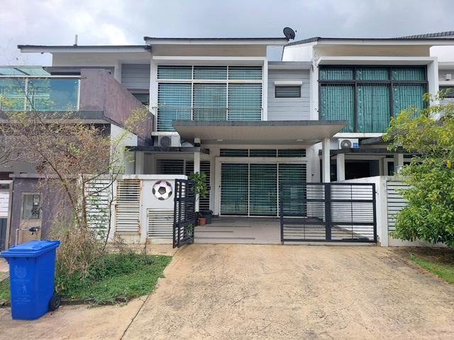 Denai Alam Renovated Extended 2 Storey Terrace Good Condition