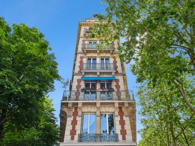 Denfert Exclusivité: Appartement 5 pièces vues dégagées