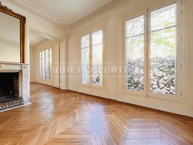 Denfert Rochereau, Paris 14