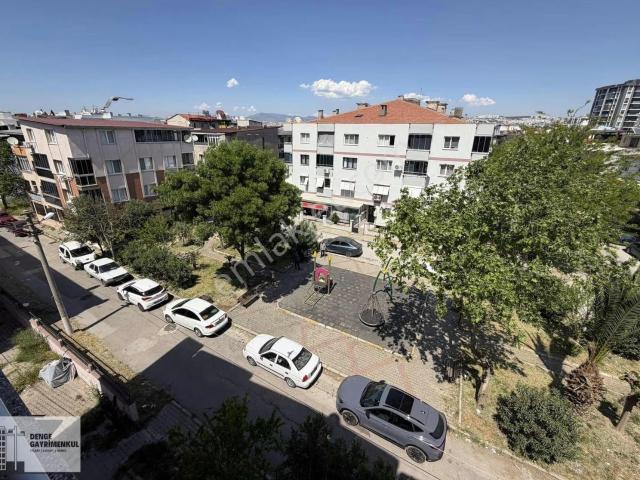 Denge'den Buca Fırat Mahde Otoparklı D'gazlı Bakımlı 3+1