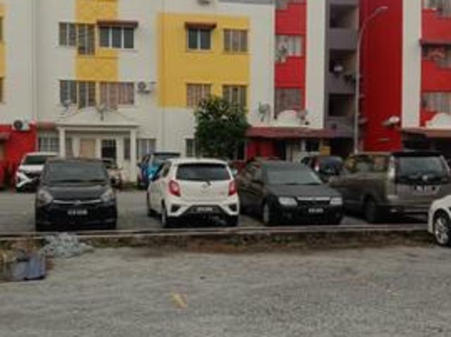 Dengkil Pangsapuri Langat Utama Low Cost Apartment