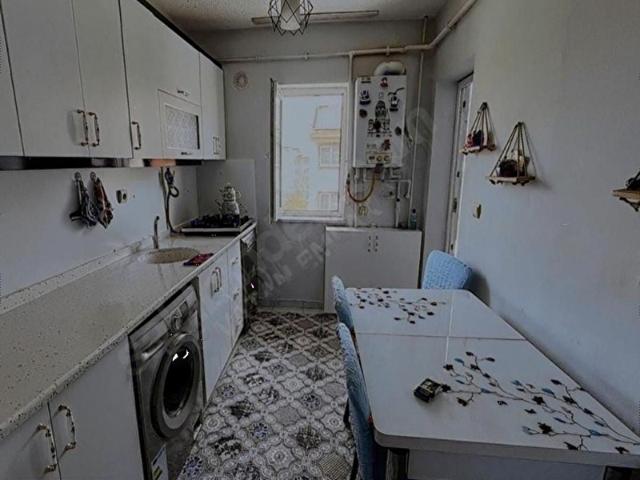 DENİZ EMLAK'TAN MENGUCELİ TOKİDE 2+1 İCİ YAPILI SATILIK DAİRE