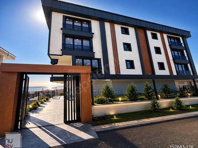 DENİZ MANZARALI FERAH 2+1 SATILIK DAİRE NUEV