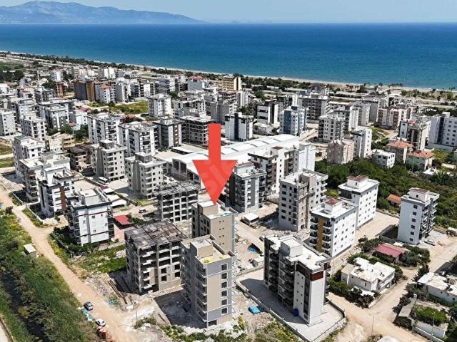 DENİZE YAKIN HAVUZLU SİTE İÇİNDE GENİŞ 2+1 SATILIK DAİRE