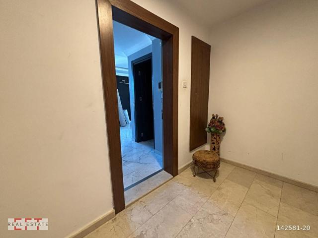 Girne Merkez Dublex 3+1 Penthouse Daire Lord's Hotel Yakını