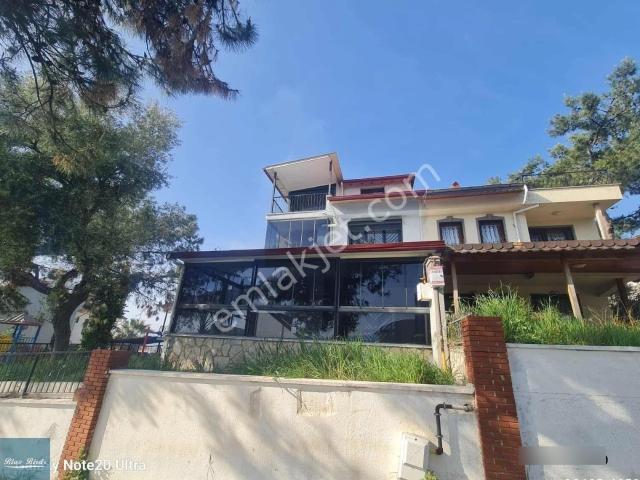 Deniz Manzaralı 4+1 Masrafsız Villa