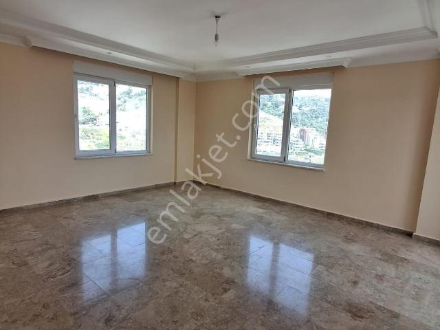 Deniz Manzaralı 2+1 Ayrı Mutfak Kiralık Daire