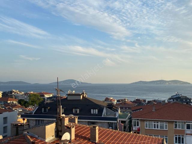 Deniz Manzaralı 280 M² Satılık 3+2 Odalı Daire Maltepe/altıntepe