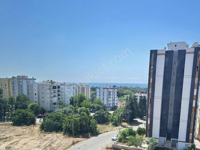 Deniz Manzaralı İçi Yapılı 1+1 Kiralık Daire
