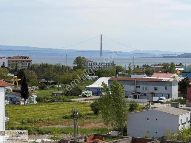 Deniz Manzaralı Konforlu Ara Kat Satılık 1+1 Daire