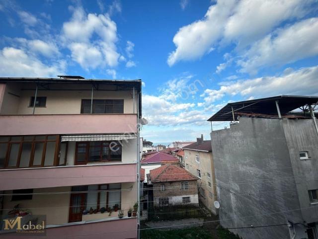 Deniz Manzaralı Merkeze Yakın Eşyalı Uygun Fiyatlı Satılık Daire