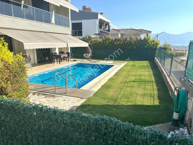 Soğucak Mah. Deniz Manzaralı Tek Müstakil Özel Havuzlu 3+1 Villa Satılık