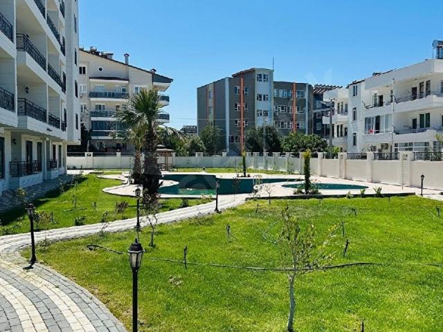 Deniz manzaralı sıfır daire