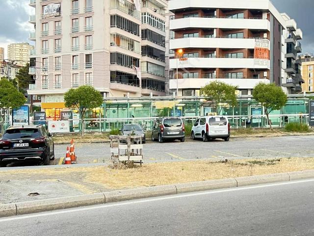 Denizevleri Tramvay Durağına Cephe 2 + 1 Daire