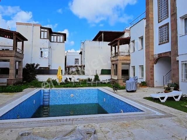 Denize 100mt Merkezi Konum Yabancıdan Firsat Üst Dubleks