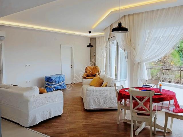 Denize 300 Metre Orman İçinde Deniz Ve Doğa Manzaralı Lüks Daire Can iş Emlak