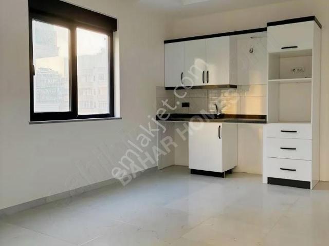 Denize 450 Metre Acil Satilik Daire