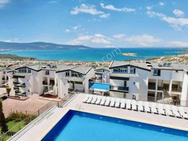 Denize 600 Metre Havuzlu Site İçi Full Manzaralı 3+1 Dubleks