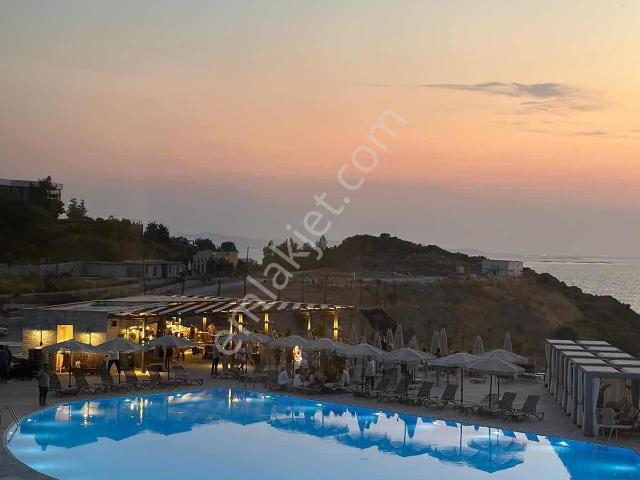 Denize Sıfır Residence Konseptli Özel Tasarım 3+1 Villa Kiralık