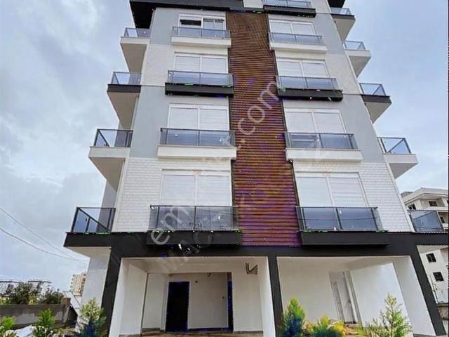 Denize Yakın Doğa Manzaralı Teraslı 90 M2 1+1 Satılık Daire