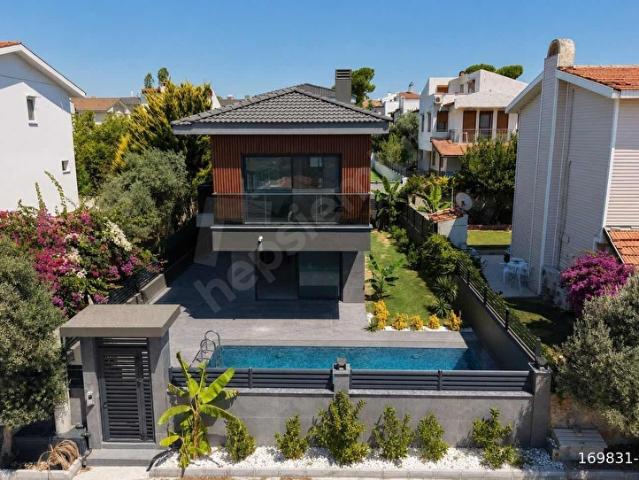 denize yürüme masfesinde tek müstakil villa