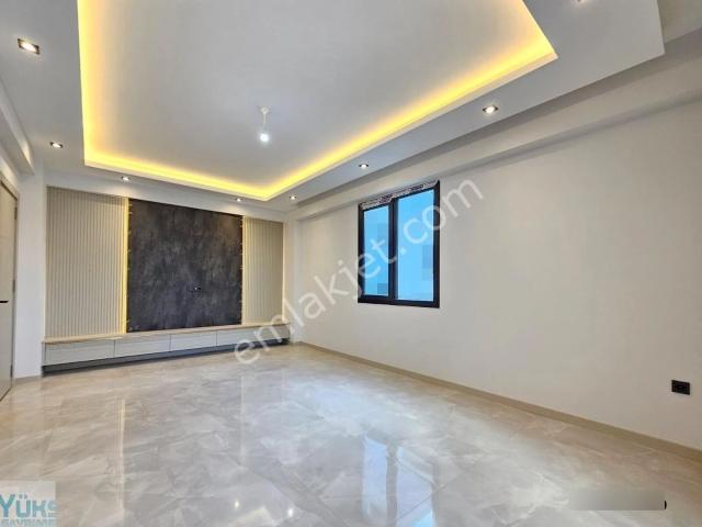 Denizli Çakmak Ta Harika Konumda 2+1 130 M2 Ebeveyn Banyolu Kaçırılmayacak Lüks Daire