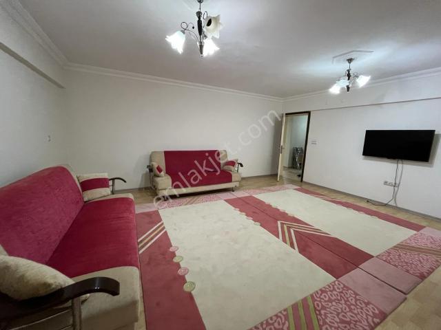 Denizli Asmalıevlerde Eşyalı 3+1 Uygun Fiyatlı Kiralık Daire